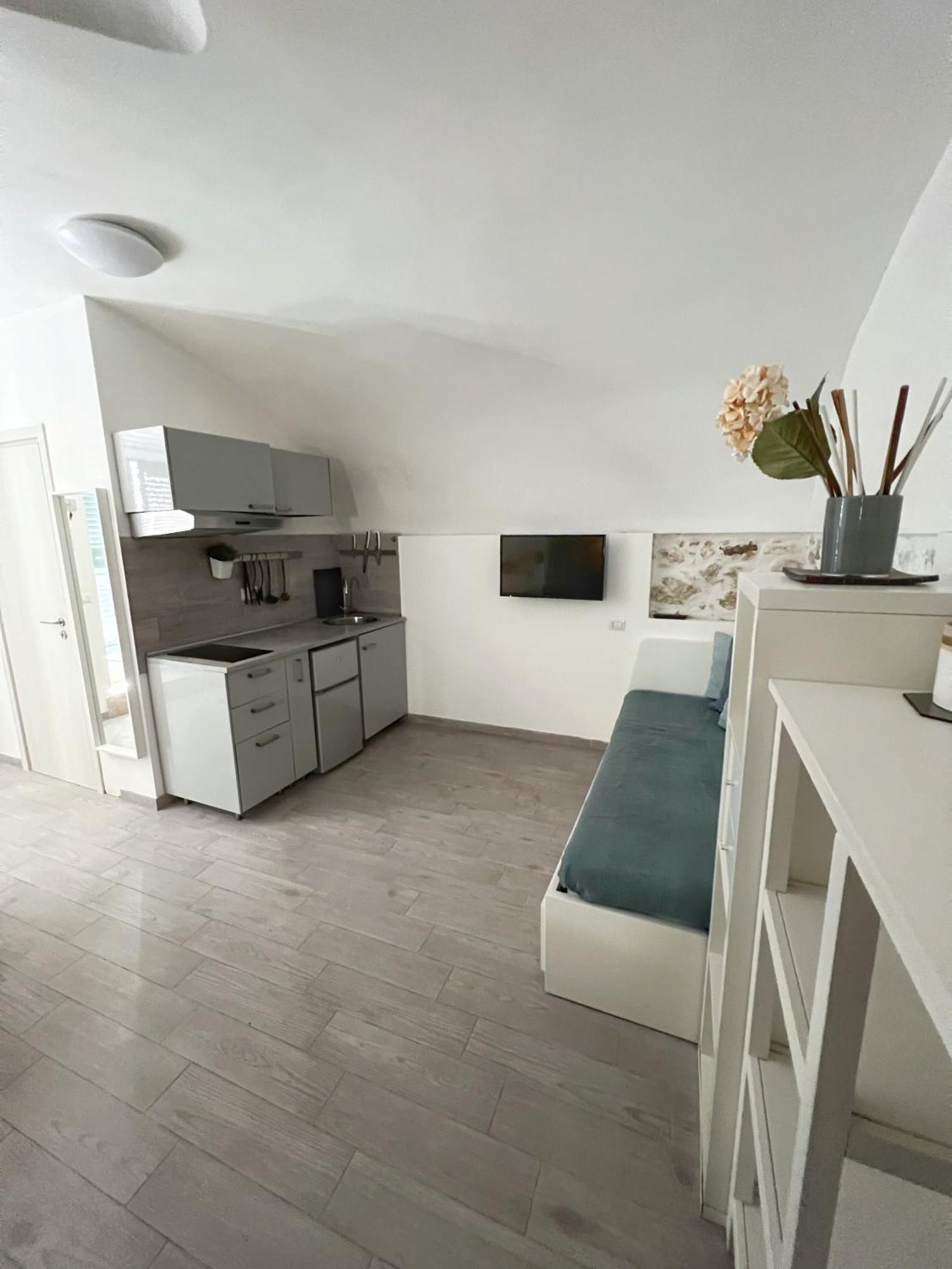 Acquasale Apartment Altomare Vieste Esterno foto